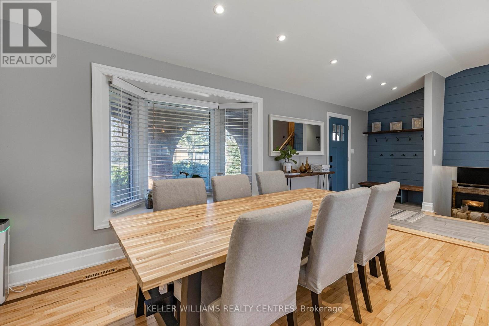 49 JENNIFER CRESCENT, East Gwillimbury (Sharon), Ontario, L0G1V0 — Photo 9