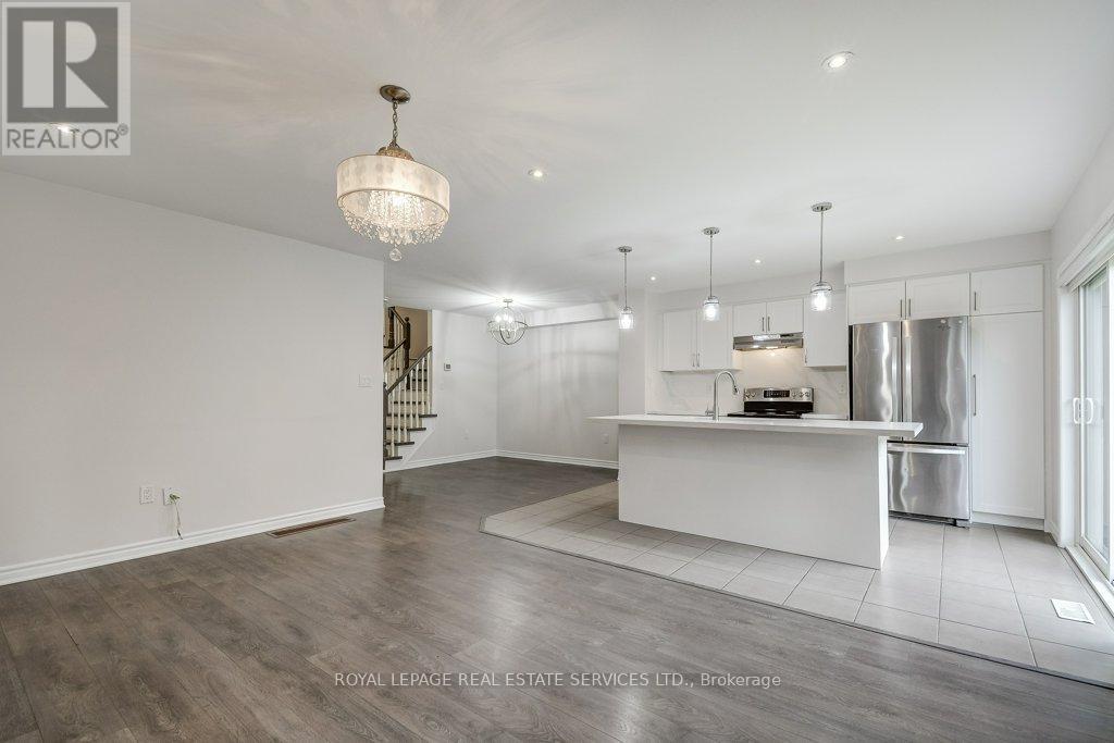 329 GOODING CRESCENT, Milton (FO Ford), Ontario, L9E0A9 — Photo 18