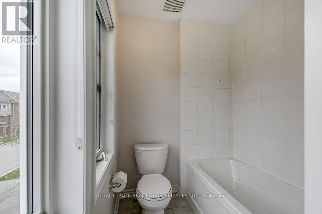 329 GOODING CRESCENT, Milton (FO Ford), Ontario, L9E0A9 — Photo 37