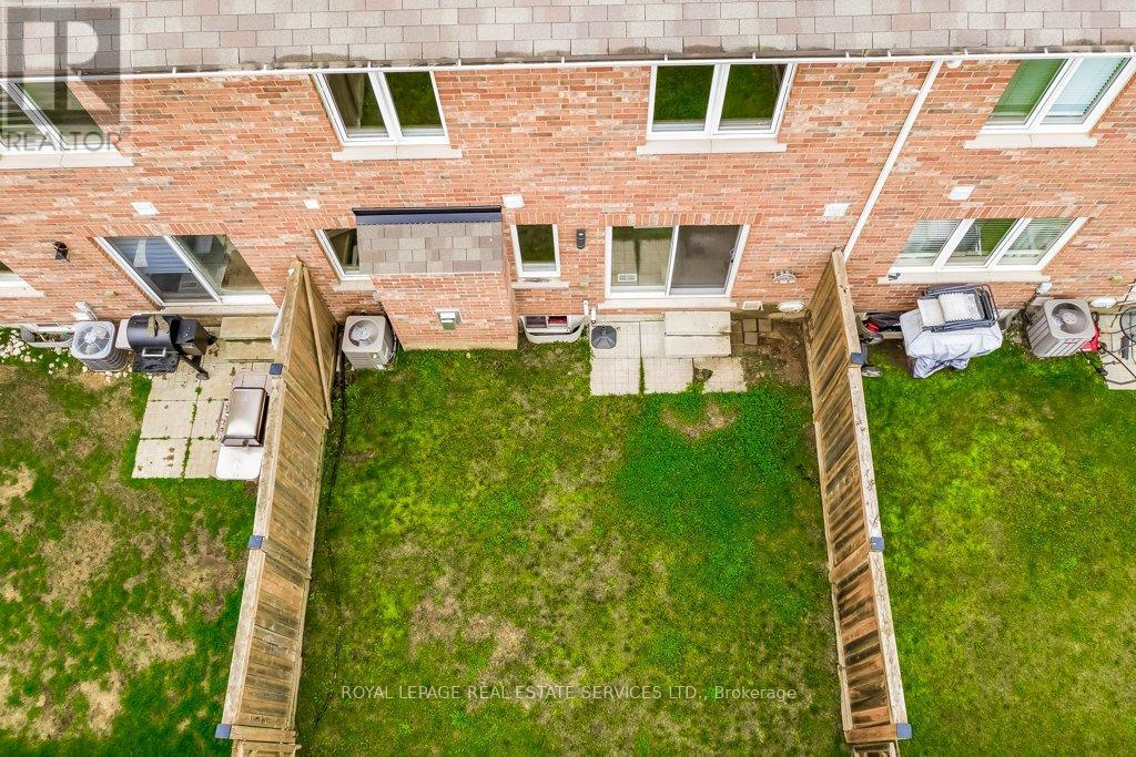 329 GOODING CRESCENT, Milton (FO Ford), Ontario, L9E0A9 — Photo 47