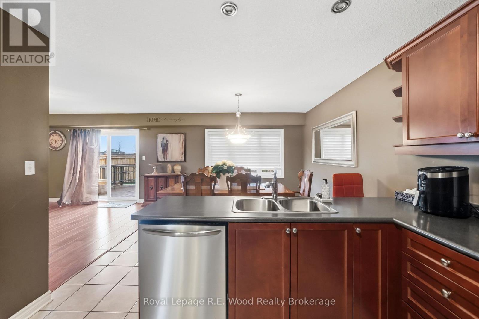 38 LANGRELL AVENUE, Tillsonburg, Ontario, N4G5X8 — Photo 5