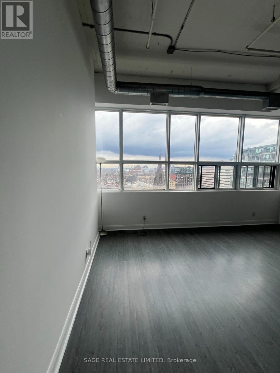 LPH04 - 700 KING STREET W, Toronto (Niagara), Ontario, M5V2Y6 — Photo 3