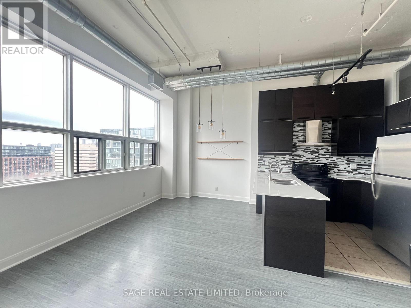 LPH04 - 700 KING STREET W, Toronto (Niagara), Ontario, M5V2Y6 — Photo 8