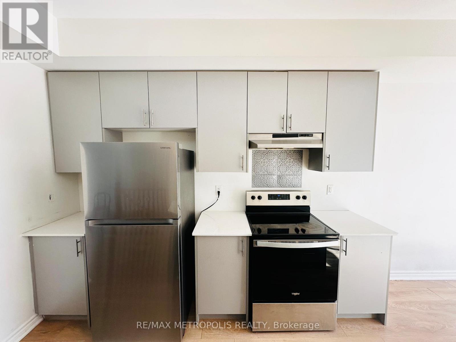 783 KOOTENAY PATH, Oshawa (Donevan), Ontario, L1H0A7 — Photo 6