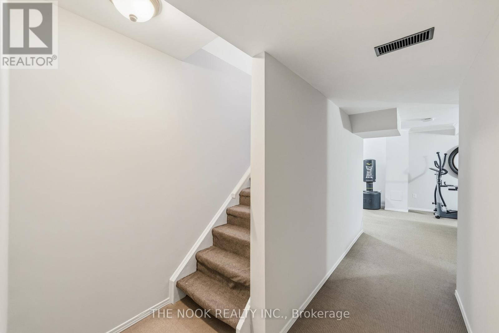 1556 HARWOOD DRIVE, Milton (CL Clarke), Ontario, L9T5K1 — Photo 15