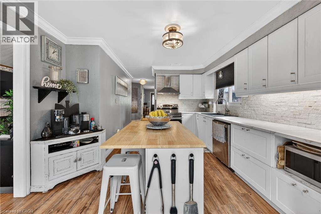 249 LLOYMINN Avenue, Ancaster, Ontario, L9G4C4 — Photo 13