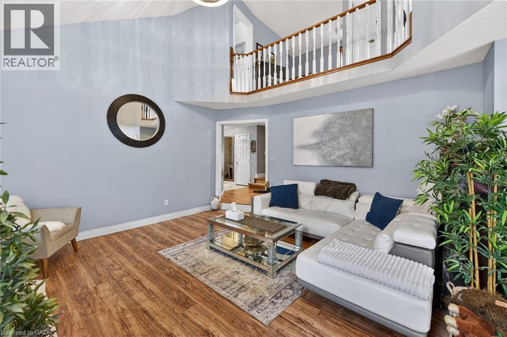 249 LLOYMINN Avenue, Ancaster, Ontario, L9G4C4 — Photo 18