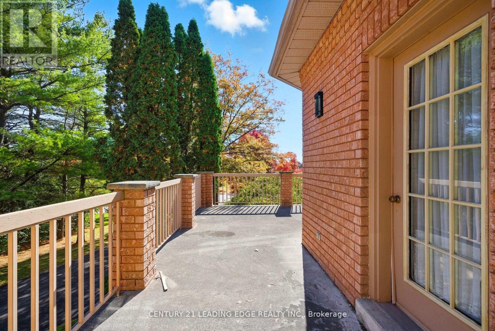 8 BUNHILL COURT, Ajax (Northeast Ajax), Ontario, L1Z1X5 — Photo 37