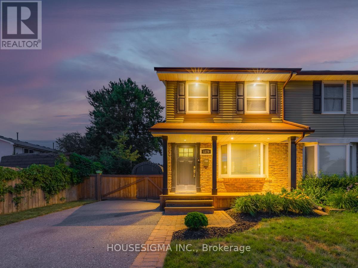 1379 ORLANDO COURT, Oshawa (Samac), Ontario, L1G6T8 — Photo 2