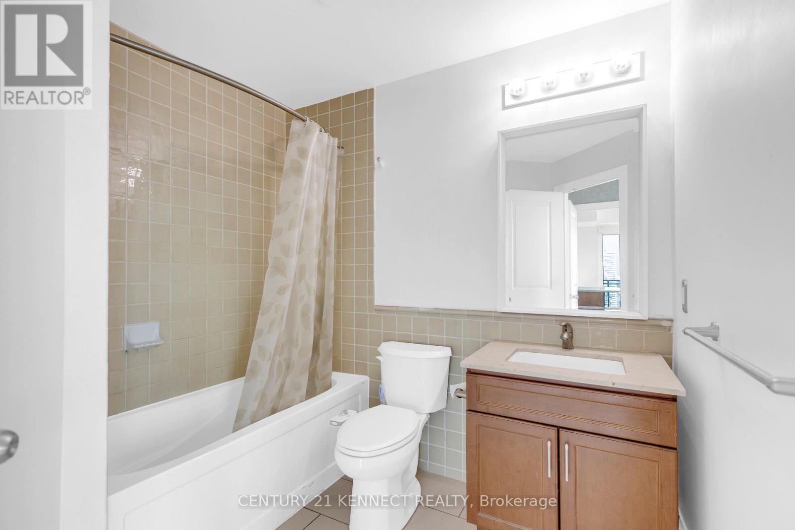 2408 - 100 JOHN STREET, Brampton (Downtown Brampton), Ontario, L6N2S8 — Photo 18