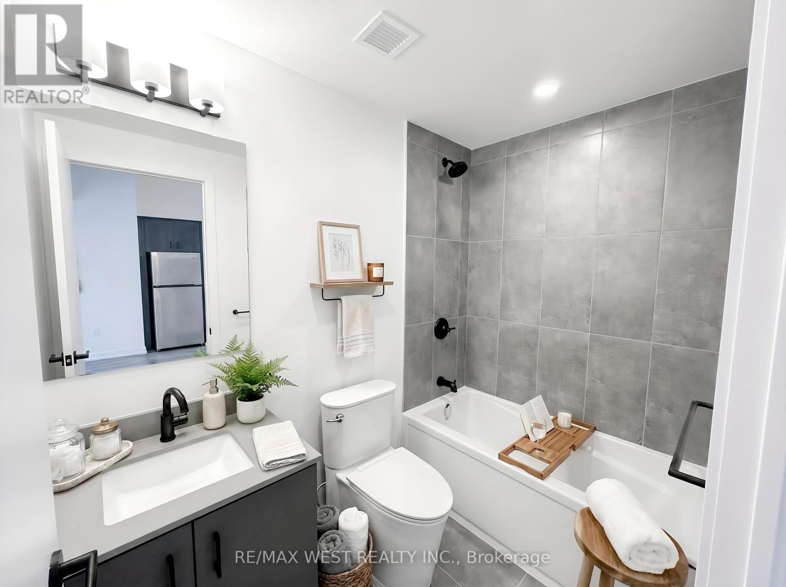 433 - 4878 POWERS COMMON, Burlington (Alton), Ontario, L7M2B4 — Photo 5