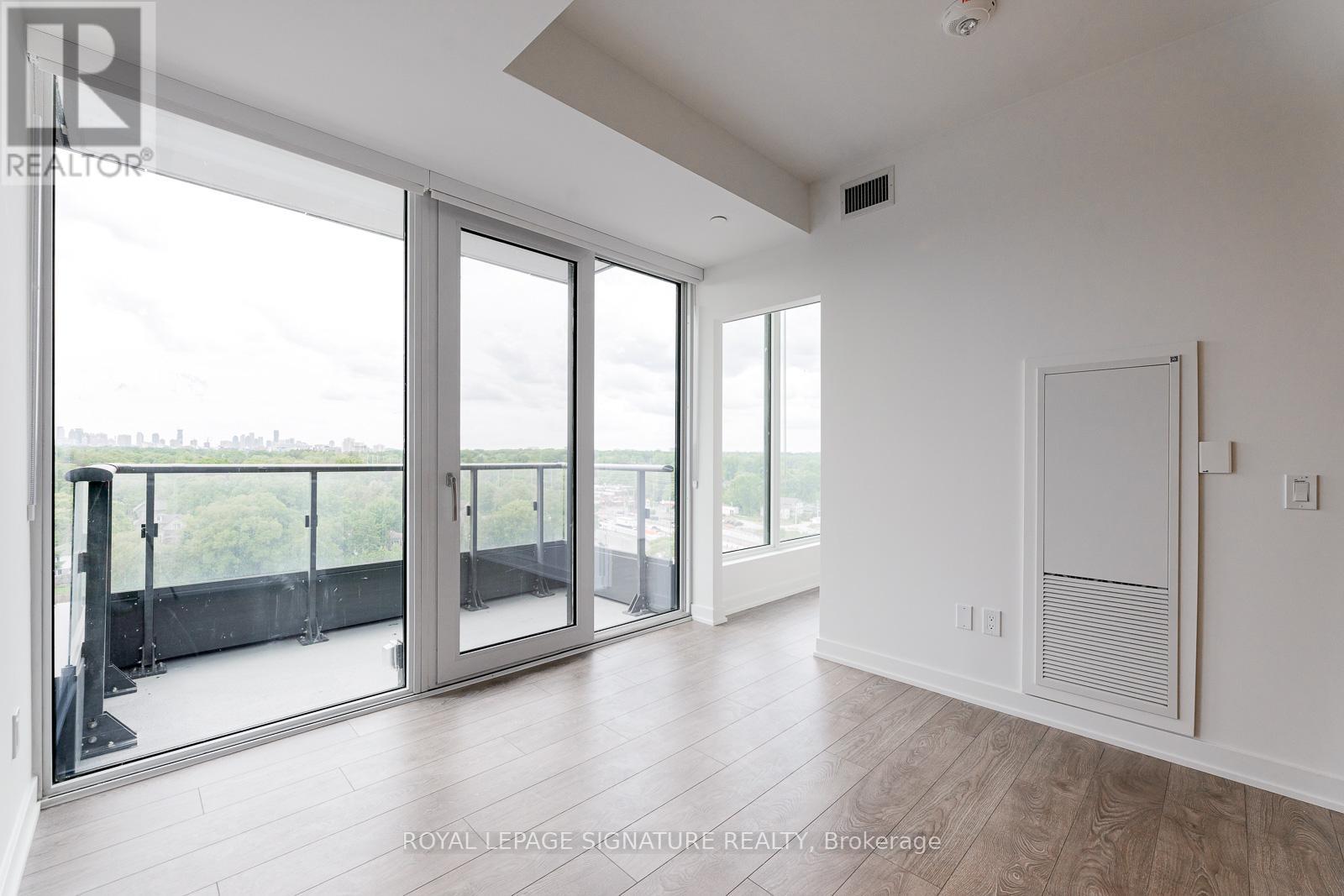 916 - 28 ANN STREET, Mississauga (Port Credit), Ontario, L5G0E1 — Photo 11