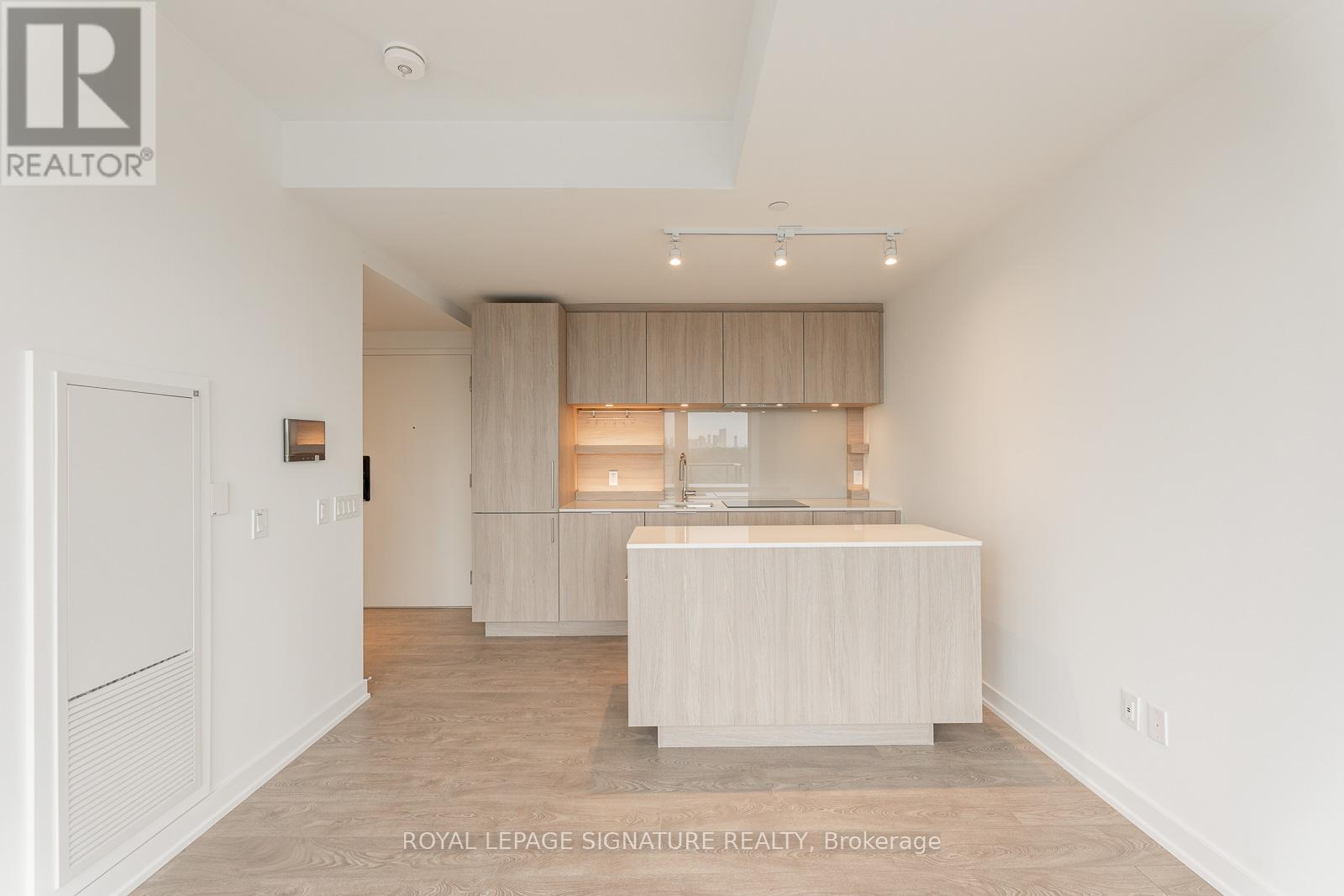 916 - 28 ANN STREET, Mississauga (Port Credit), Ontario, L5G0E1 — Photo 7