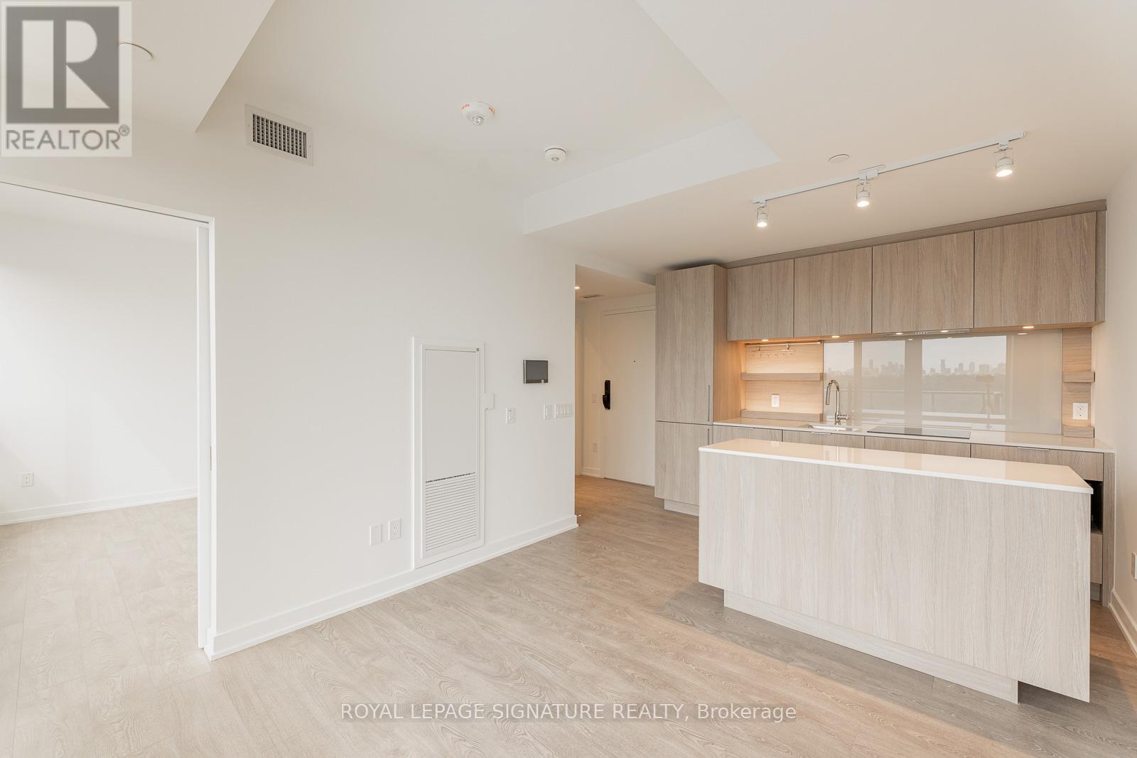 916 - 28 ANN STREET, Mississauga (Port Credit), Ontario, L5G0E1 — Photo 8