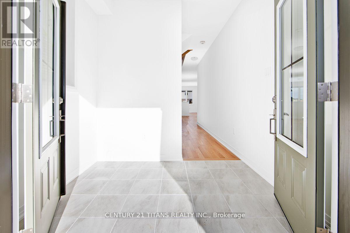 159 VELVET WAY, Thorold (Port Robinson), Ontario, L2V0P1 — Photo 3