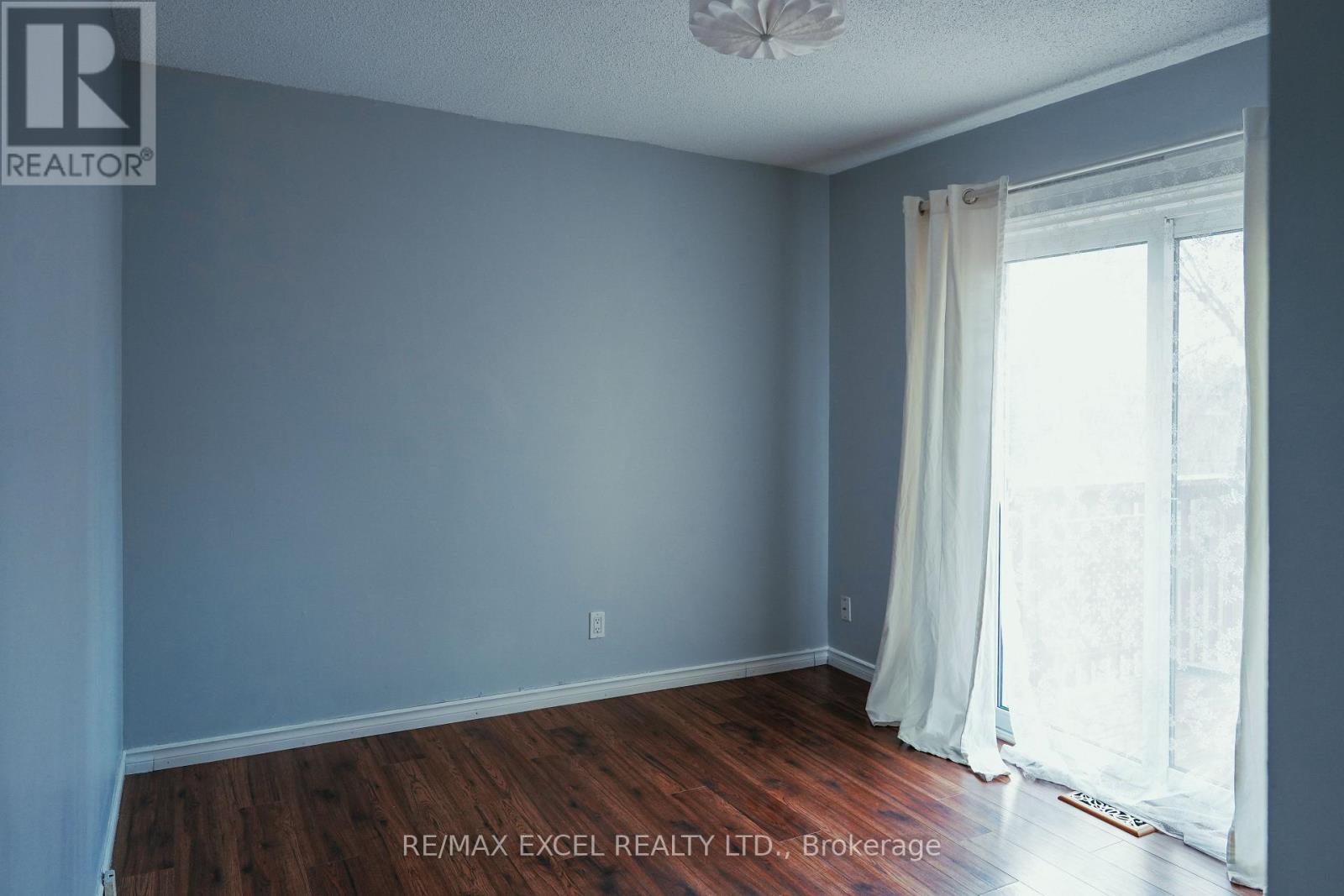 8061 PADDOCK TRAIL DRIVE, Niagara Falls (Ascot), Ontario, L2H1W8 — Photo 11