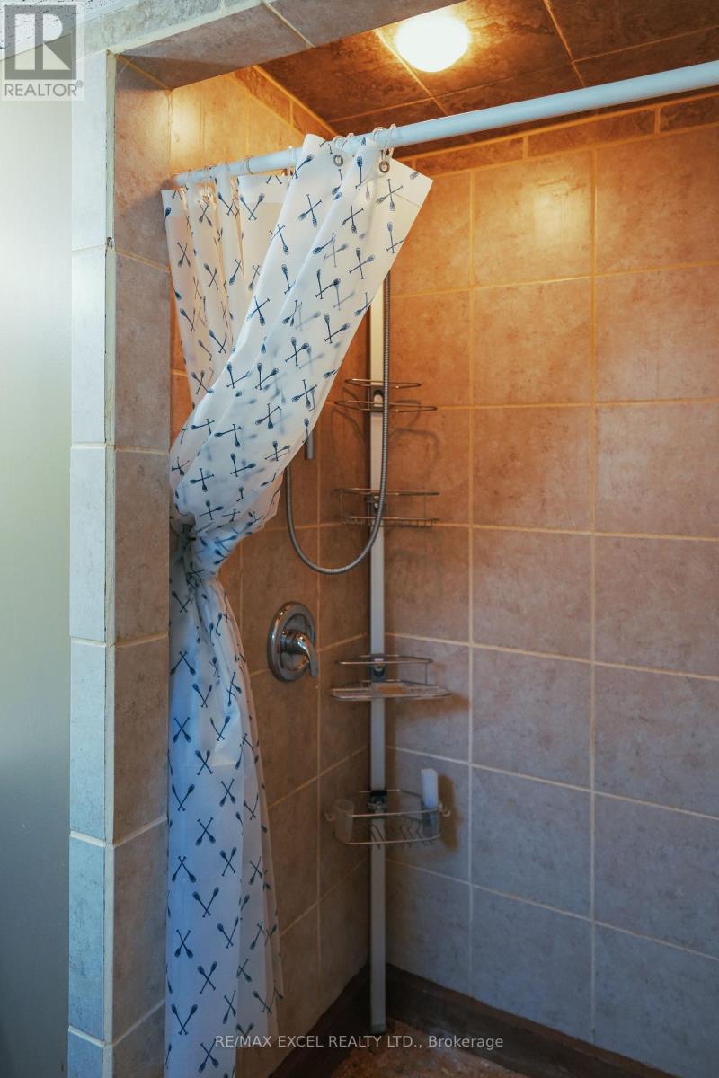 8061 PADDOCK TRAIL DRIVE, Niagara Falls (Ascot), Ontario, L2H1W8 — Photo 25