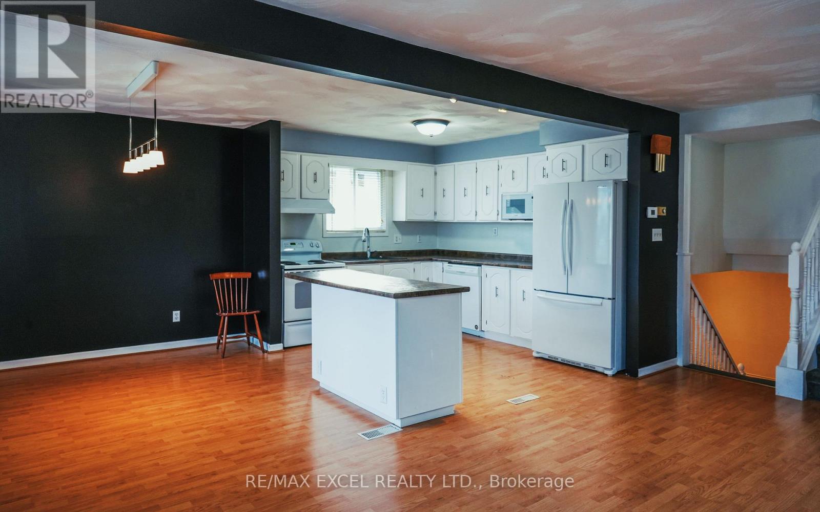 8061 PADDOCK TRAIL DRIVE, Niagara Falls (Ascot), Ontario, L2H1W8 — Photo 8