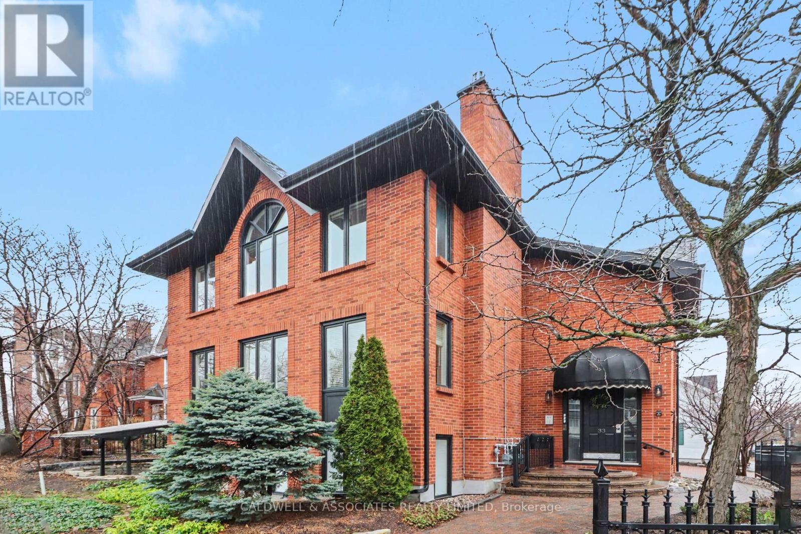 3 - 33 CHARLES STREET, Ottawa, Ontario, K1M1R3 — Photo 2