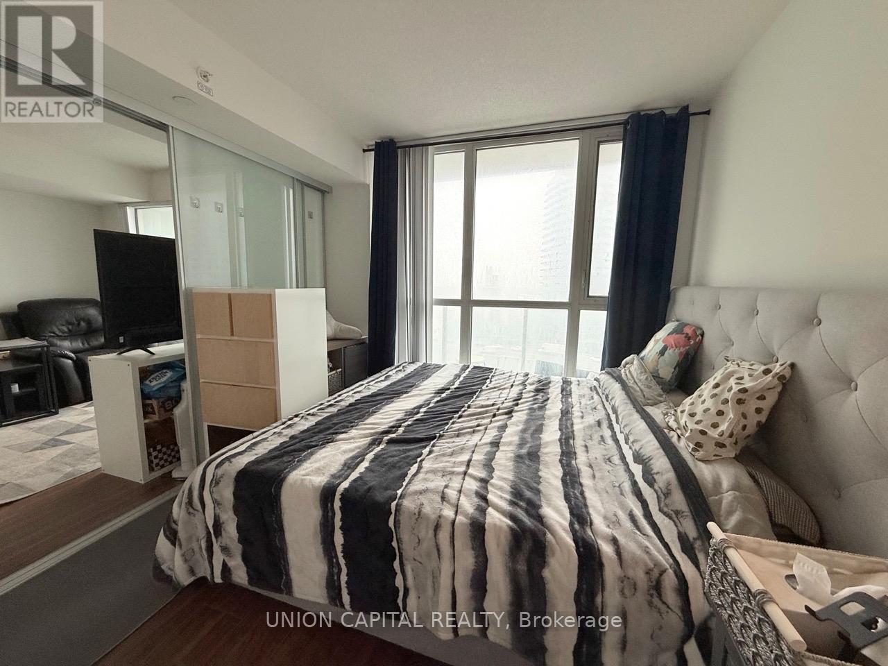 1502 - 85 QUEENS WHARF ROAD, Toronto (Waterfront Communities), Ontario, M5V0J9 — Photo 17