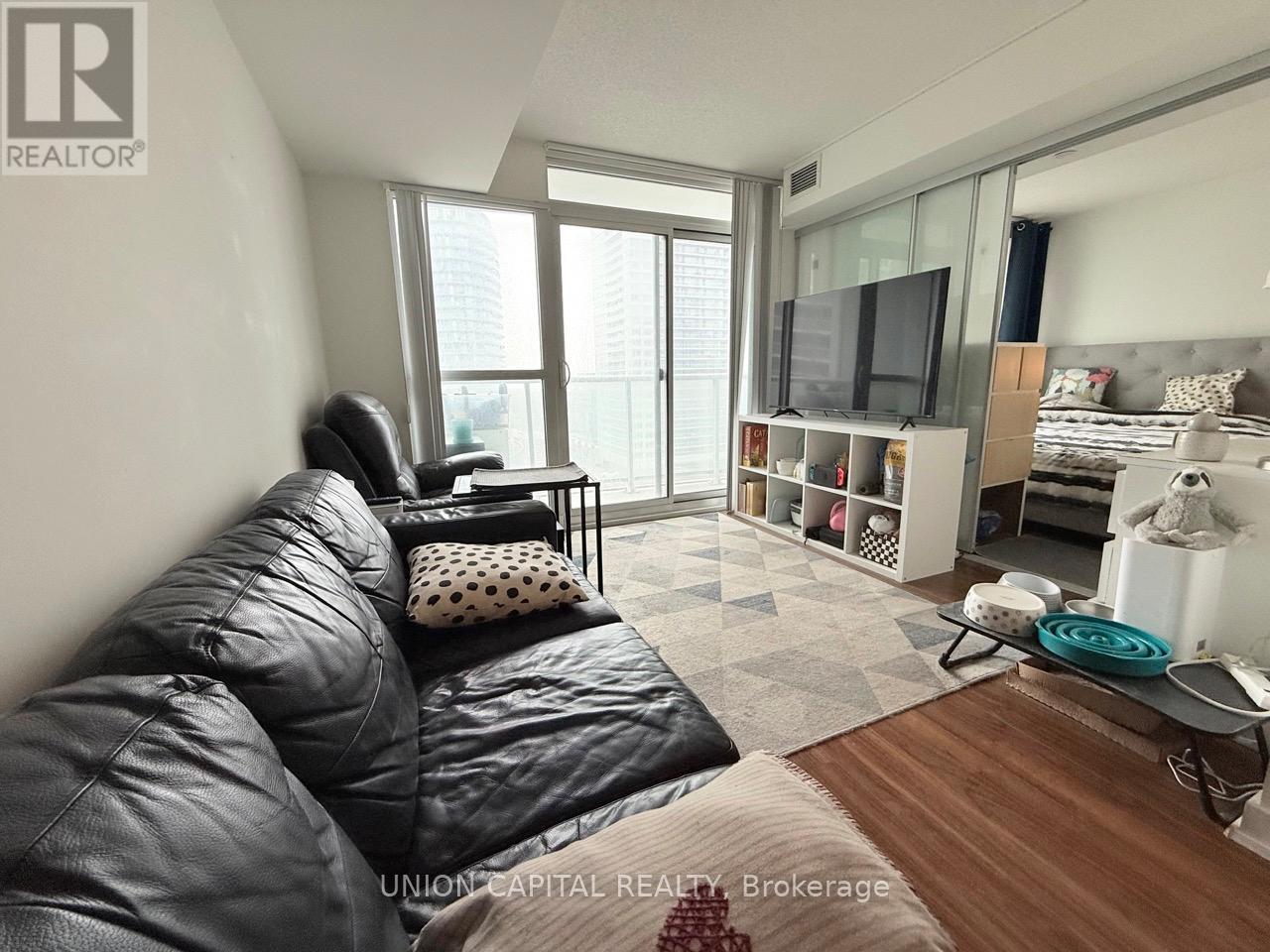 1502 - 85 QUEENS WHARF ROAD, Toronto (Waterfront Communities), Ontario, M5V0J9 — Photo 9