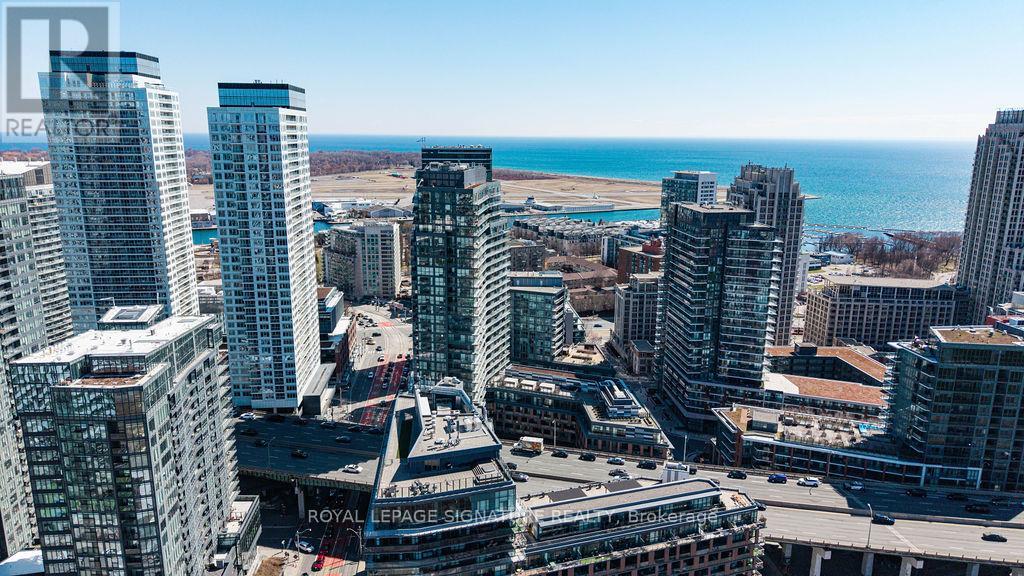 501 - 20 BRUYERES MEWS, Toronto (Waterfront Communities), Ontario, M5V0G8 — Photo 3