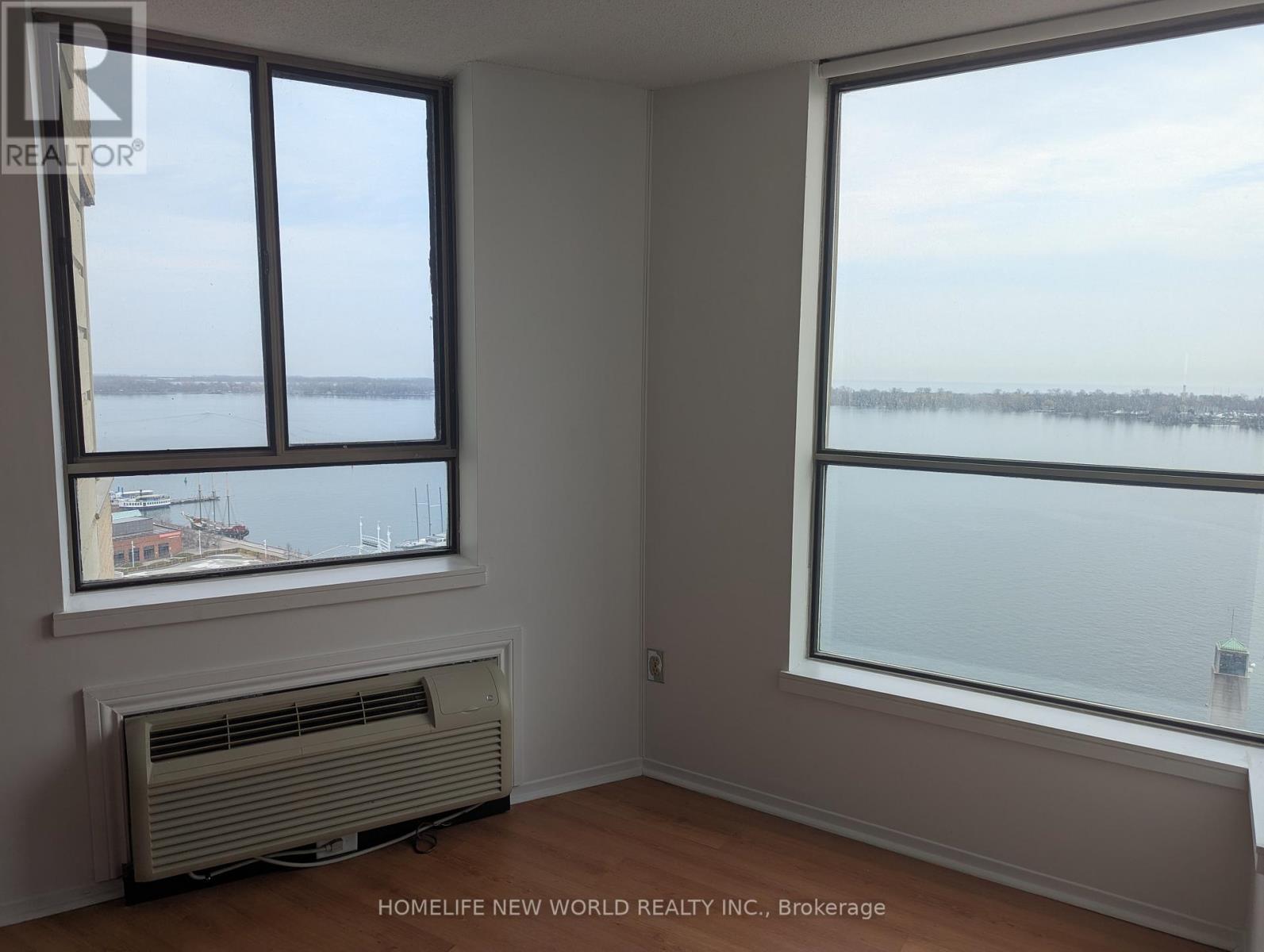 2501 - 270 QUEENS QUAY W, Toronto (Waterfront Communities), Ontario, M5J2N4 — Photo 11