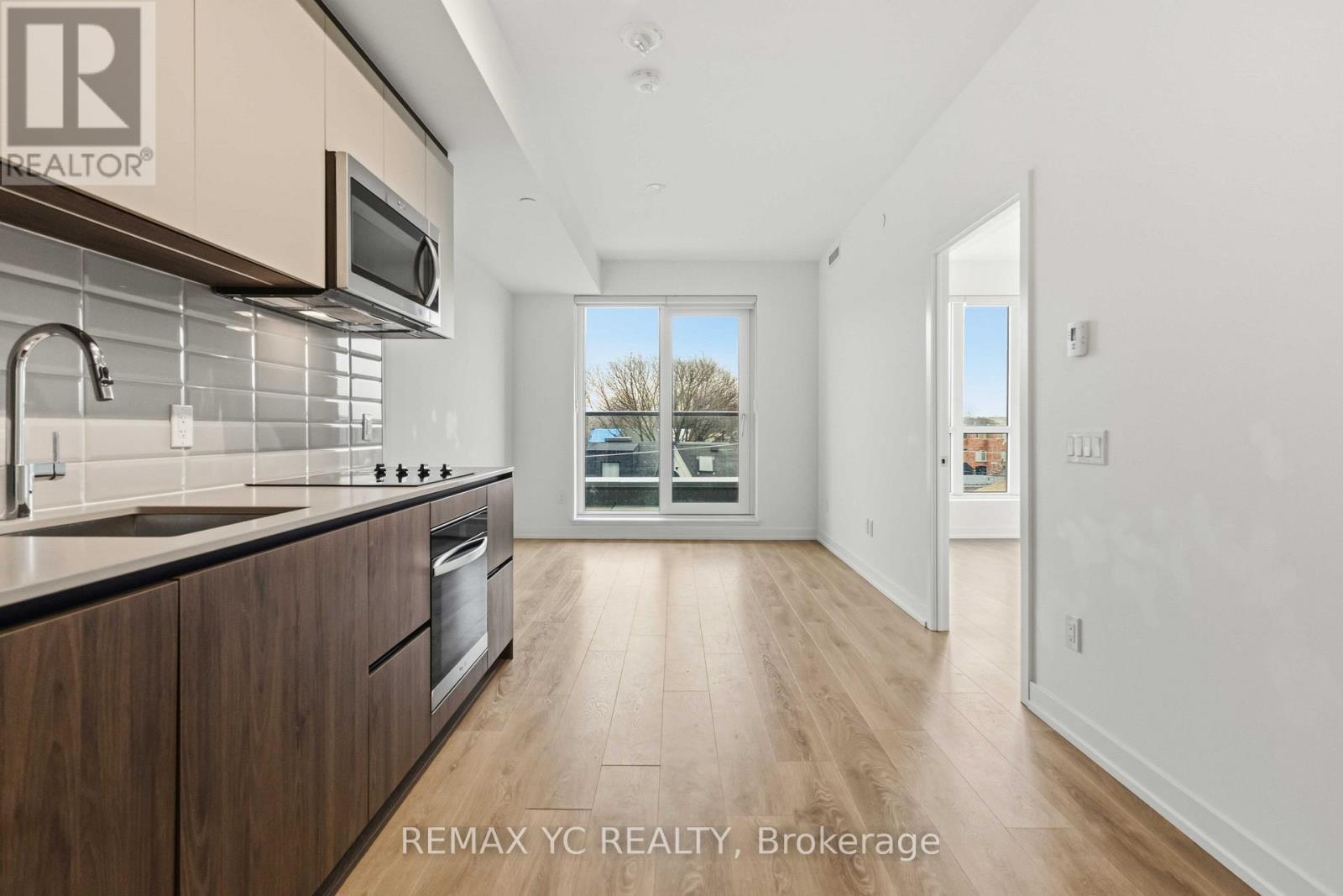 438 - 150 LOGAN AVENUE, Toronto (South Riverdale), Ontario, M4M0E4 — Photo 2