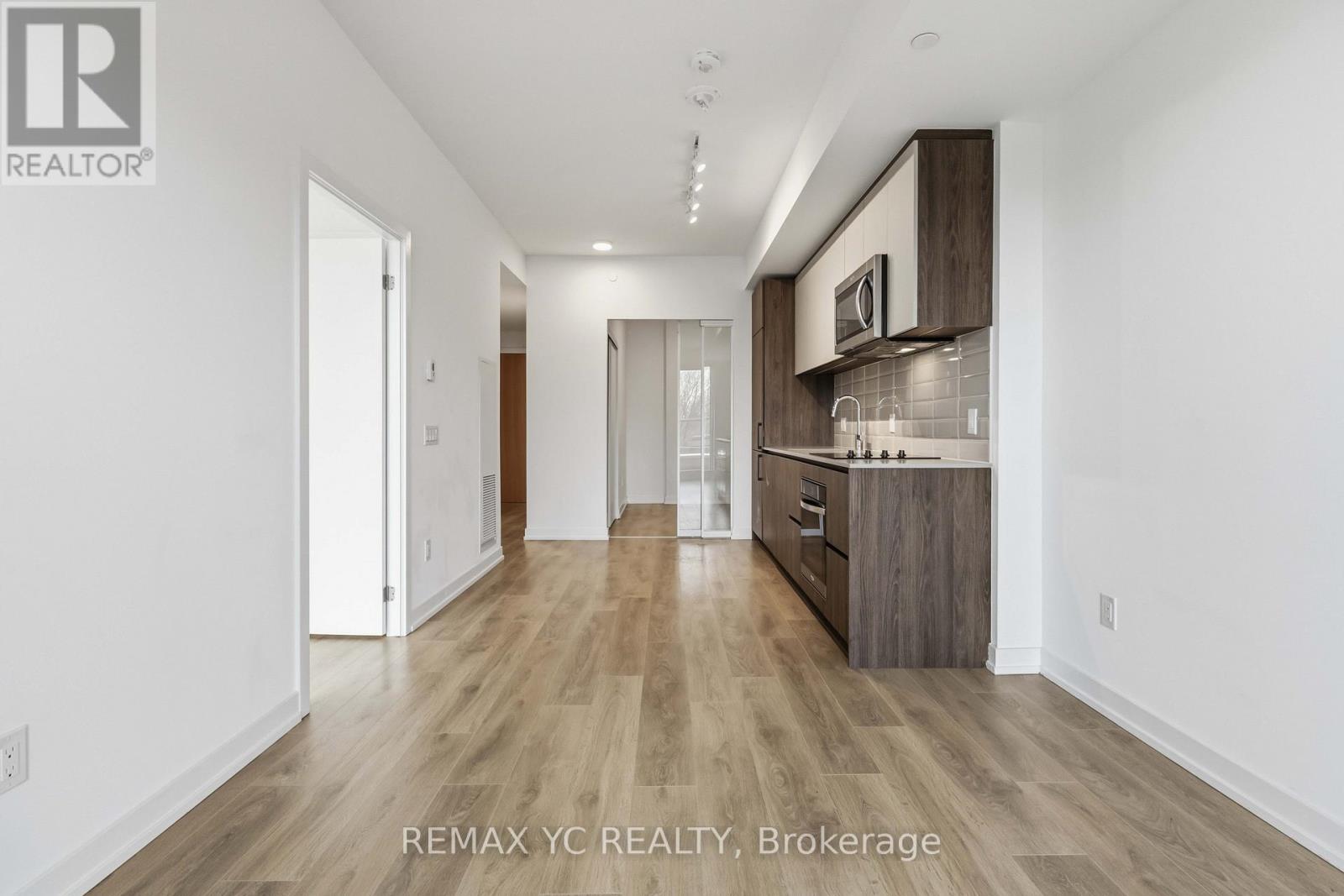 438 - 150 LOGAN AVENUE, Toronto (South Riverdale), Ontario, M4M0E4 — Photo 4