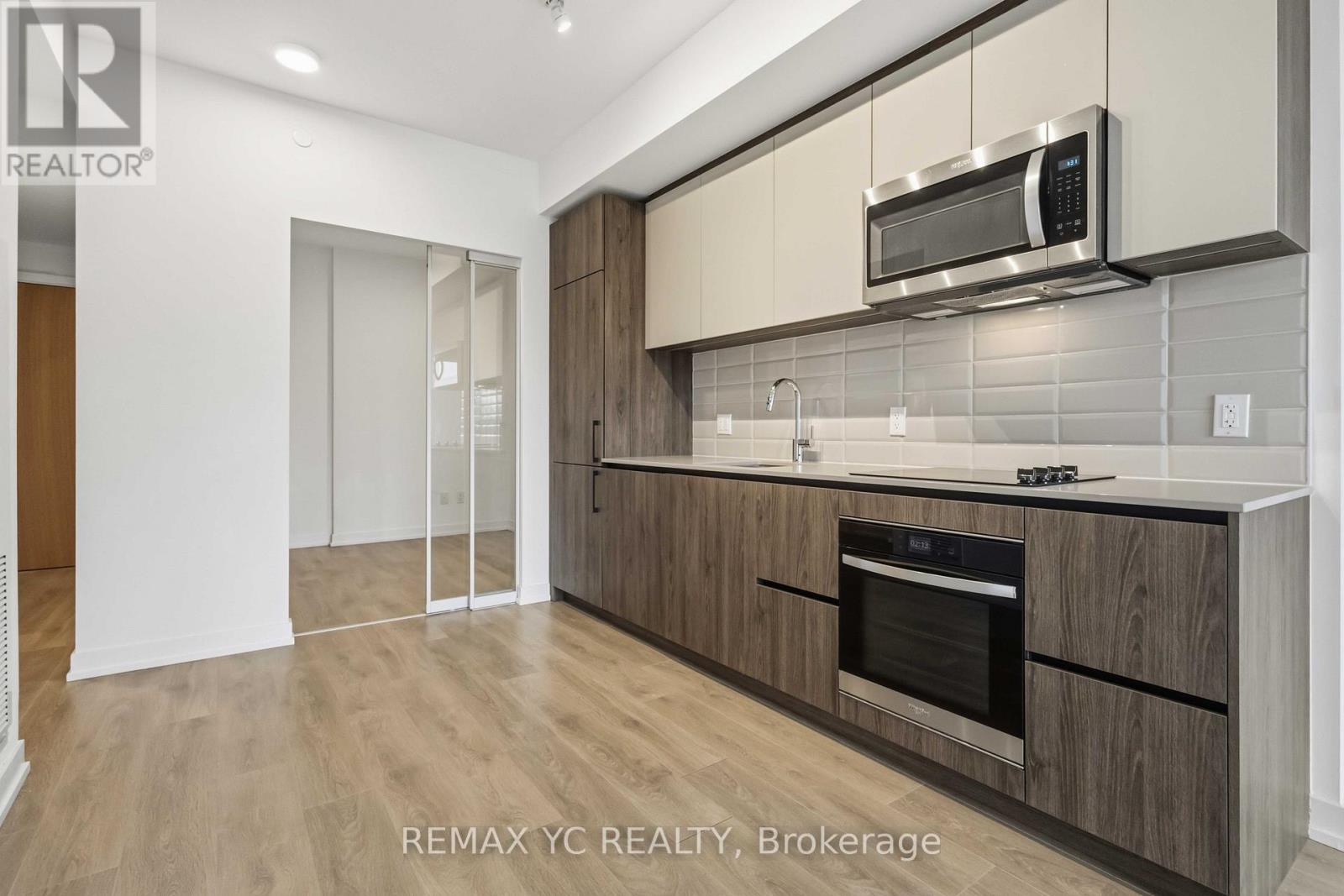 438 - 150 LOGAN AVENUE, Toronto (South Riverdale), Ontario, M4M0E4 — Photo 5