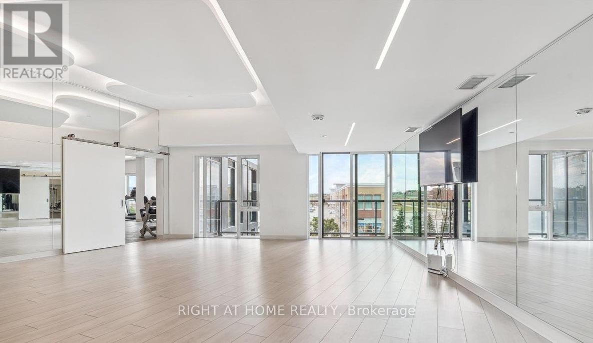 B815 - 3200 DAKOTA COMMON, Burlington (Alton), Ontario, L7M2A8 — Photo 3