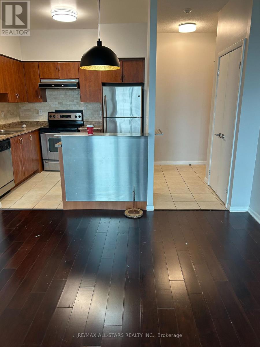 217 - 185 LEGION ROAD N, Toronto (Mimico), Ontario, M8Y0A1 — Photo 10