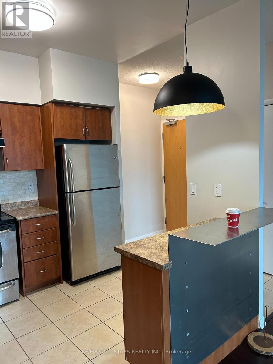 217 - 185 LEGION ROAD N, Toronto (Mimico), Ontario, M8Y0A1 — Photo 11