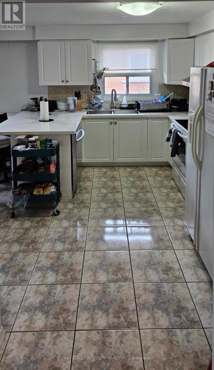 4011 BISHOPSTOKE LANE, Mississauga (Rathwood), Ontario, L4Z1H9 — Photo 6