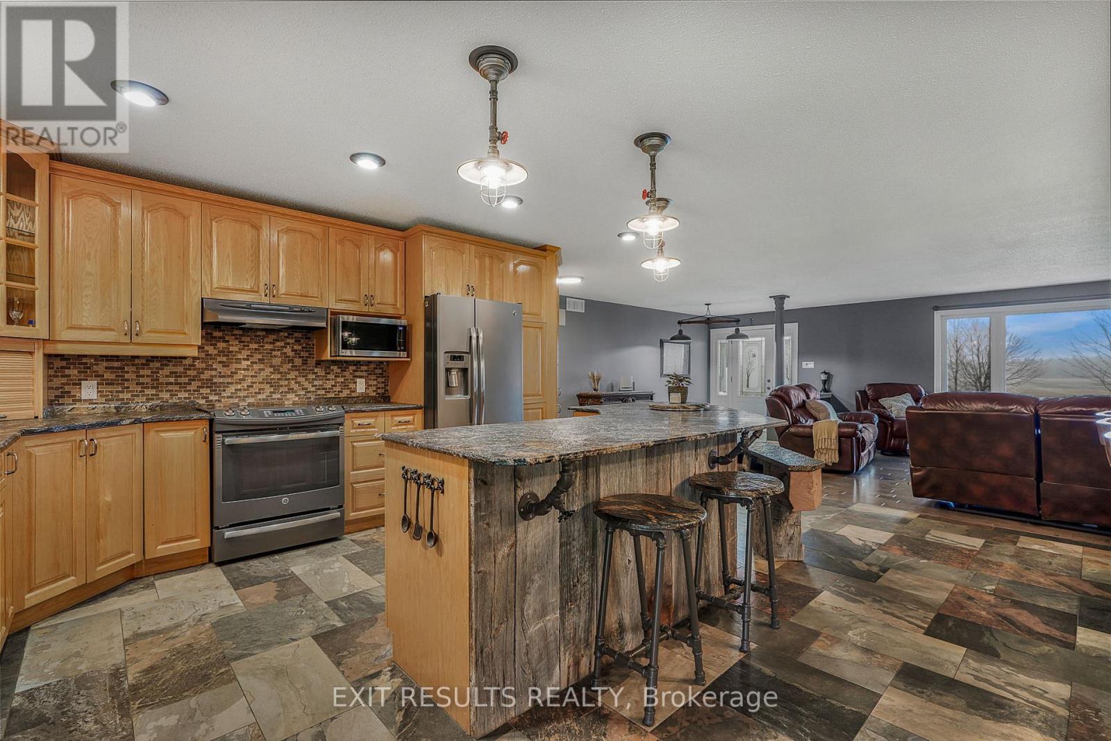 638 ST THOMAS ROAD, Russell, Ontario, K0A1W0 — Photo 8