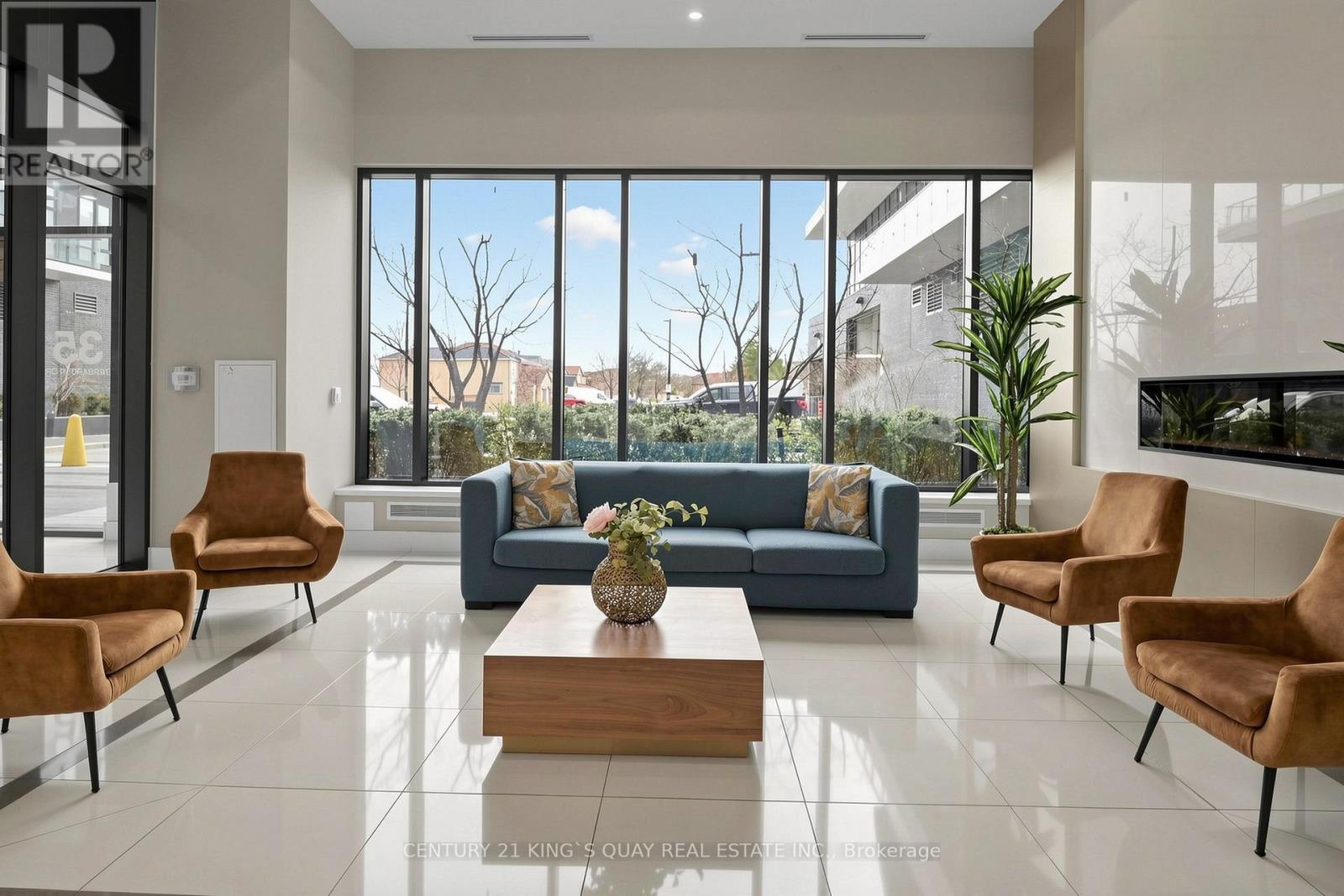 419 - 35 WATERGARDEN DRIVE, Mississauga (Hurontario), Ontario, L5R0G8 — Photo 2