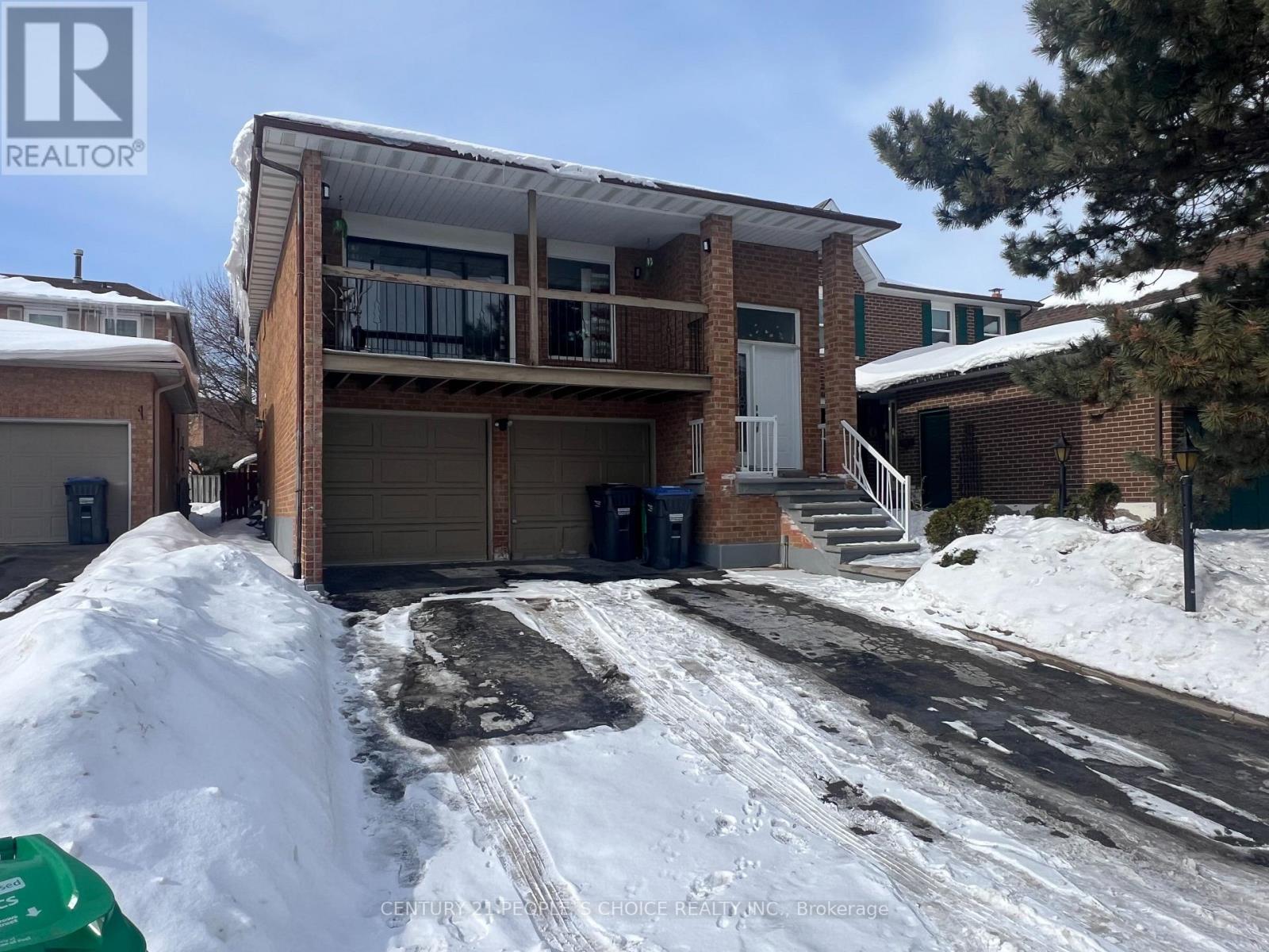 14 ALBERMARLE COURT, Brampton (Heart Lake West), Ontario, L6Z1R4 — Photo 2