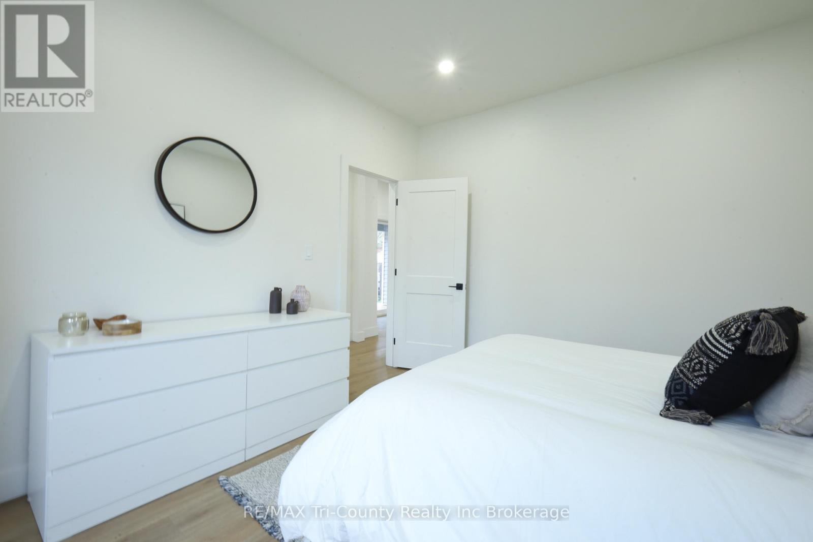 46 BALACLAVA STREET, St. Thomas, Ontario, N5P3C4 — Photo 15