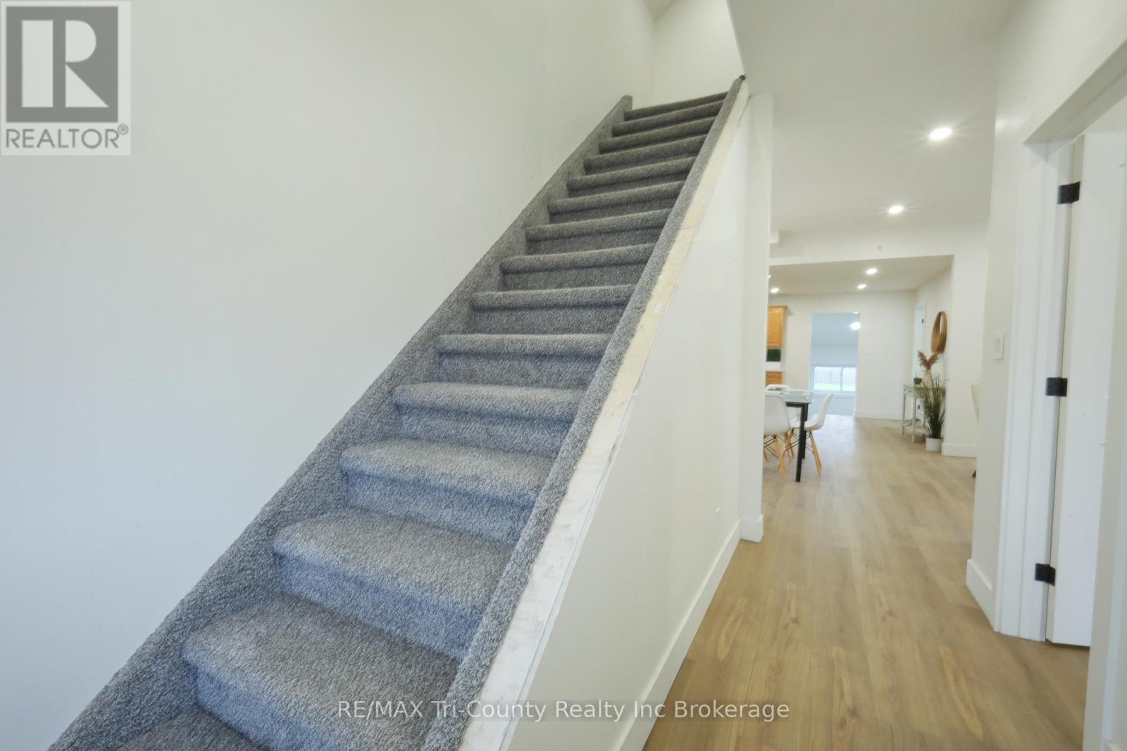 46 BALACLAVA STREET, St. Thomas, Ontario, N5P3C4 — Photo 19