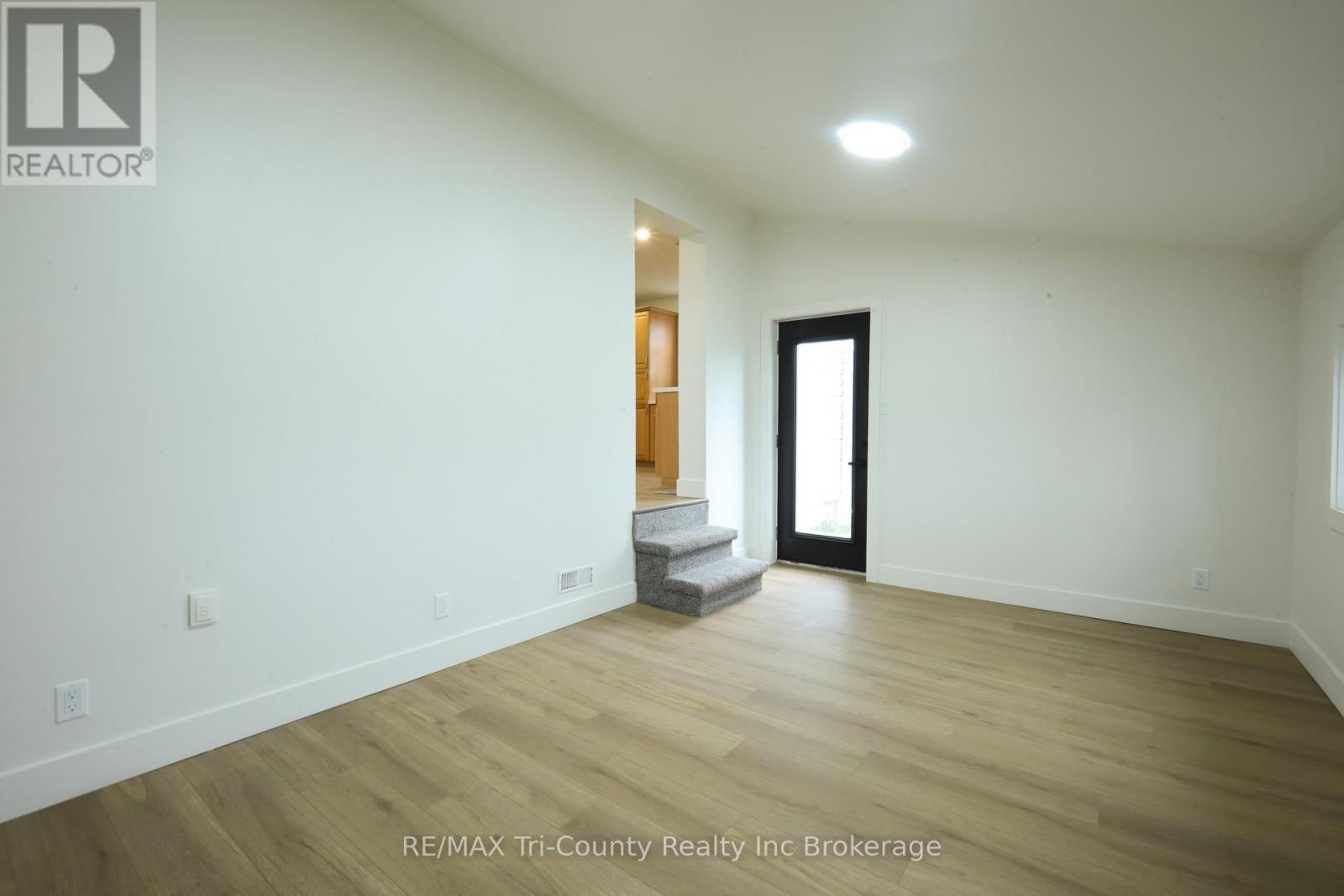 46 BALACLAVA STREET, St. Thomas, Ontario, N5P3C4 — Photo 20