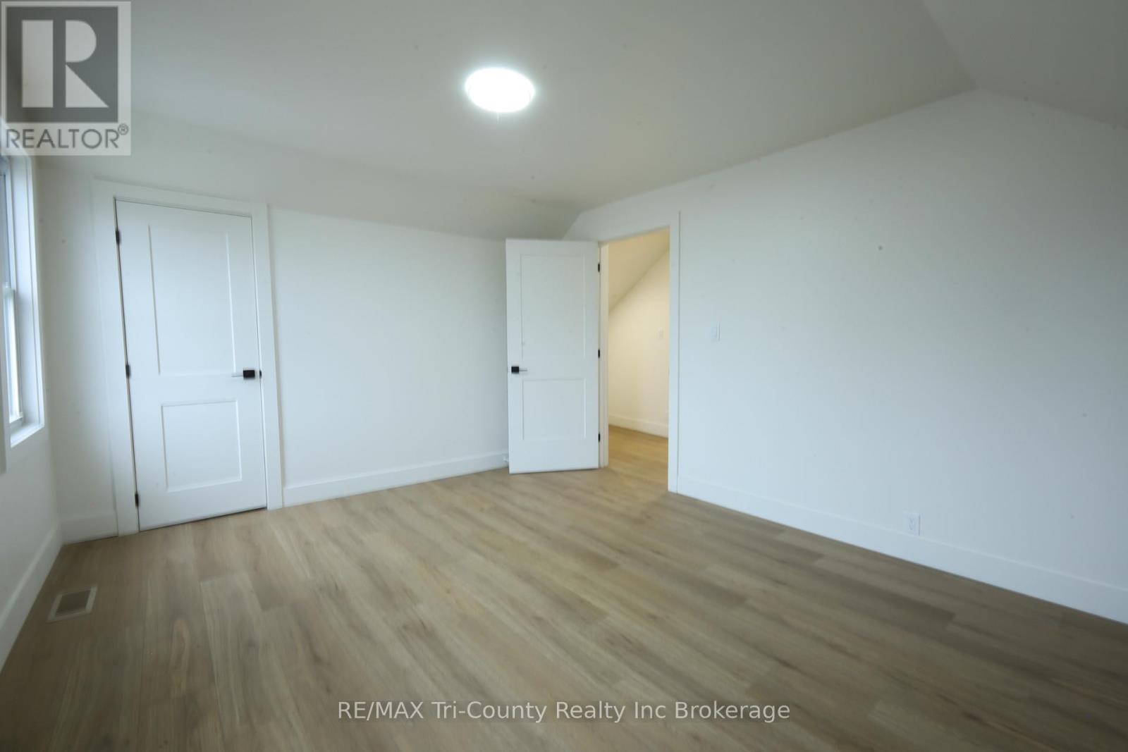 46 BALACLAVA STREET, St. Thomas, Ontario, N5P3C4 — Photo 23