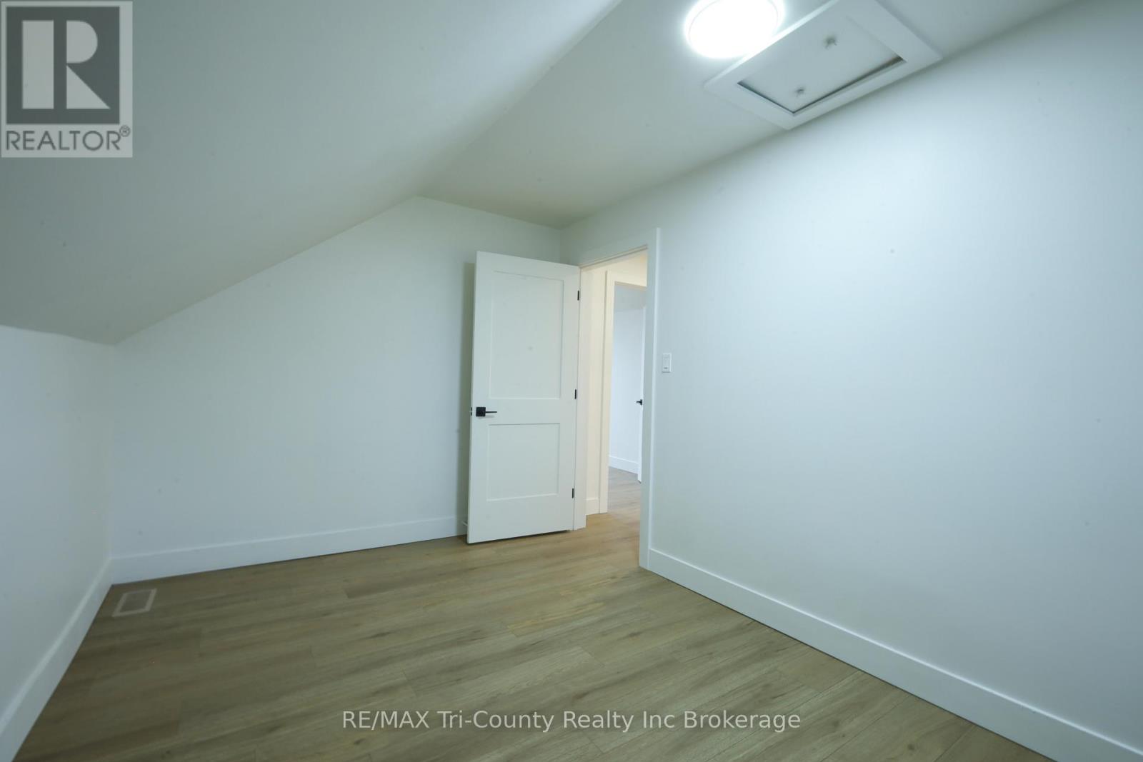 46 BALACLAVA STREET, St. Thomas, Ontario, N5P3C4 — Photo 25