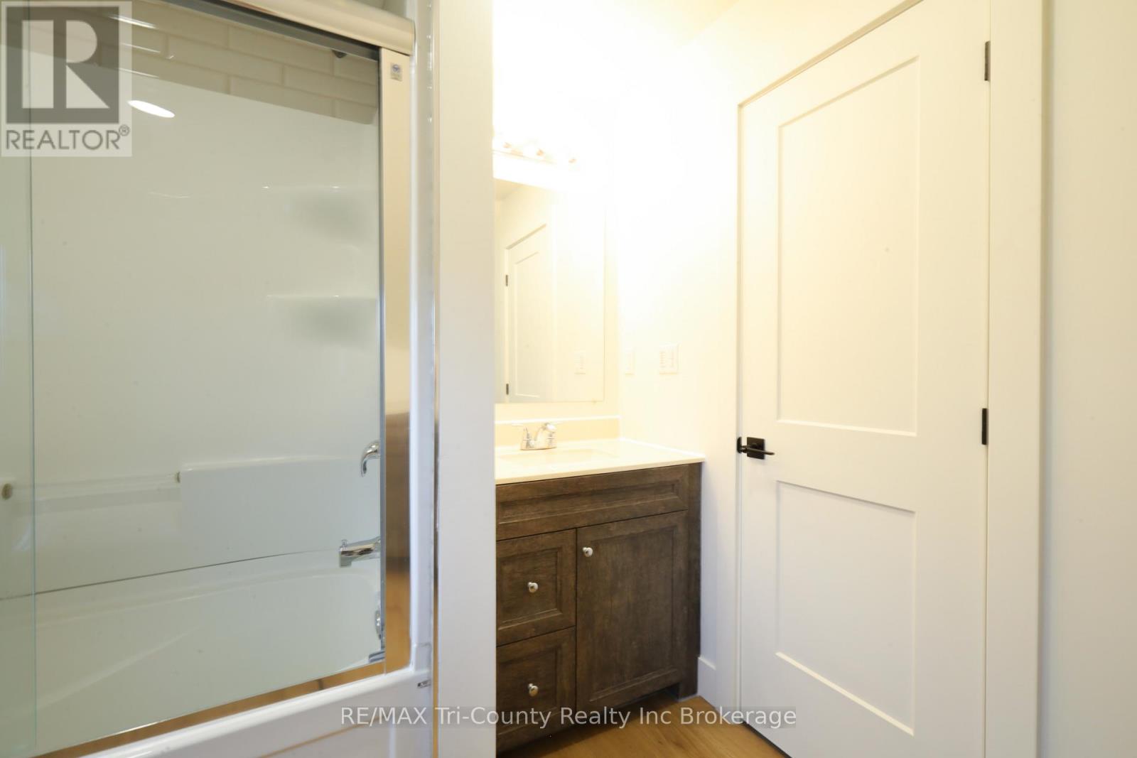 46 BALACLAVA STREET, St. Thomas, Ontario, N5P3C4 — Photo 30