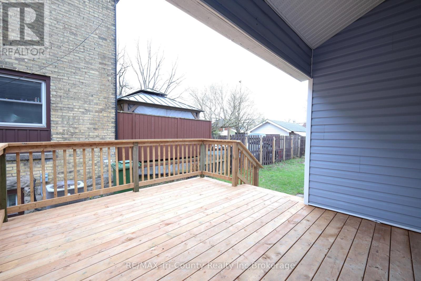 46 BALACLAVA STREET, St. Thomas, Ontario, N5P3C4 — Photo 32