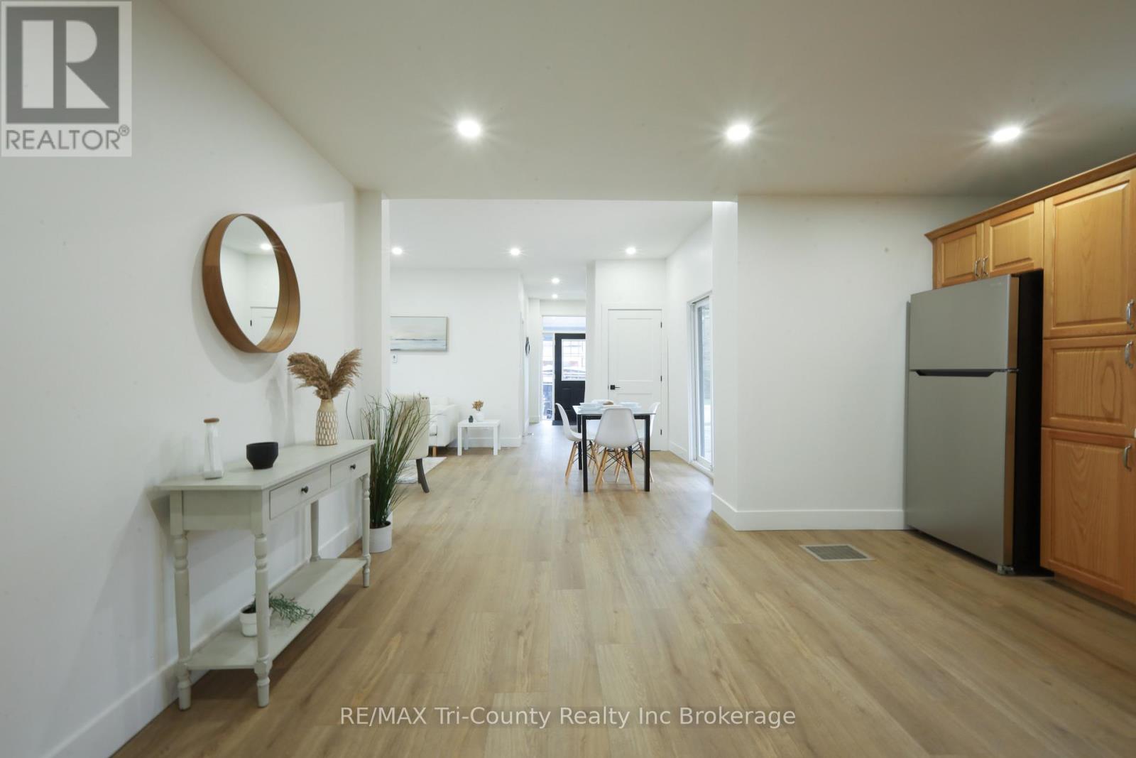 46 BALACLAVA STREET, St. Thomas, Ontario, N5P3C4 — Photo 7