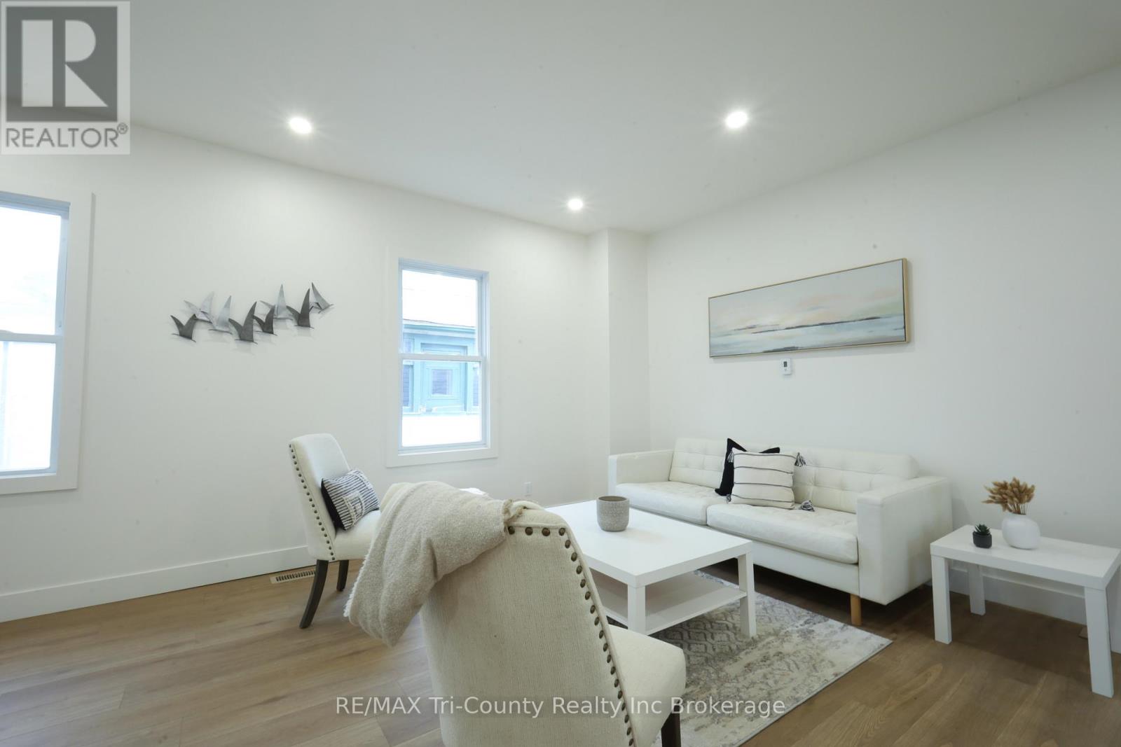 46 BALACLAVA STREET, St. Thomas, Ontario, N5P3C4 — Photo 9