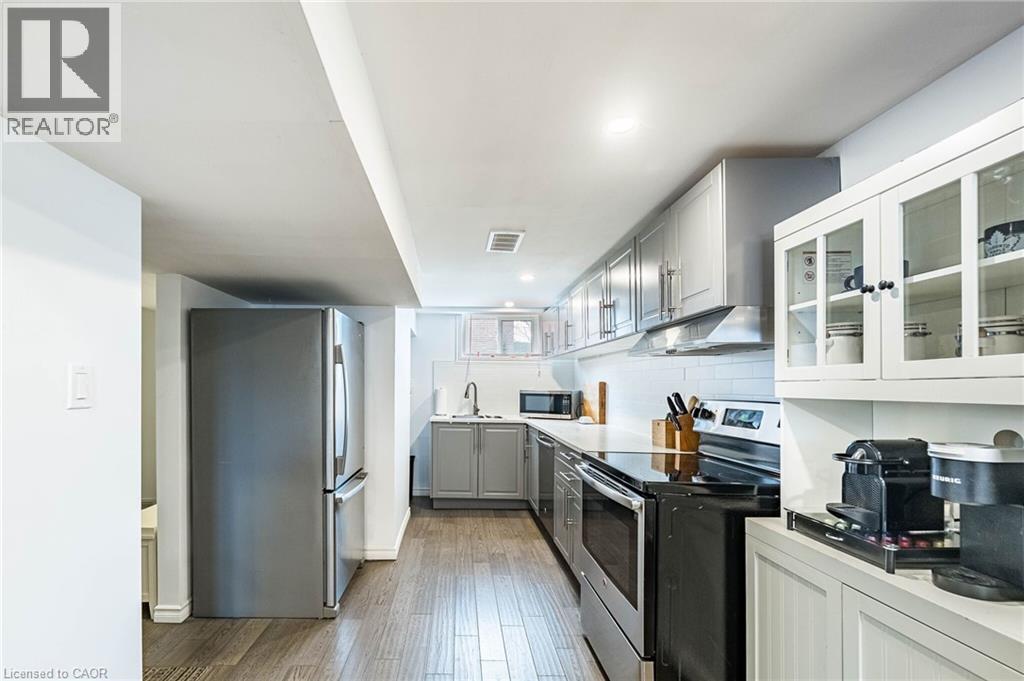 40 N ELLIS Crescent N, Waterloo, Ontario, N2J3N4 — Photo 33