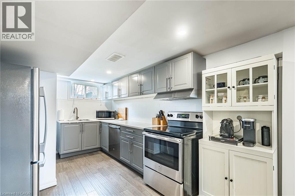 40 N ELLIS Crescent N, Waterloo, Ontario, N2J3N4 — Photo 36