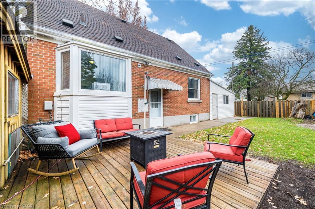 40 N ELLIS Crescent N, Waterloo, Ontario, N2J3N4 — Photo 49