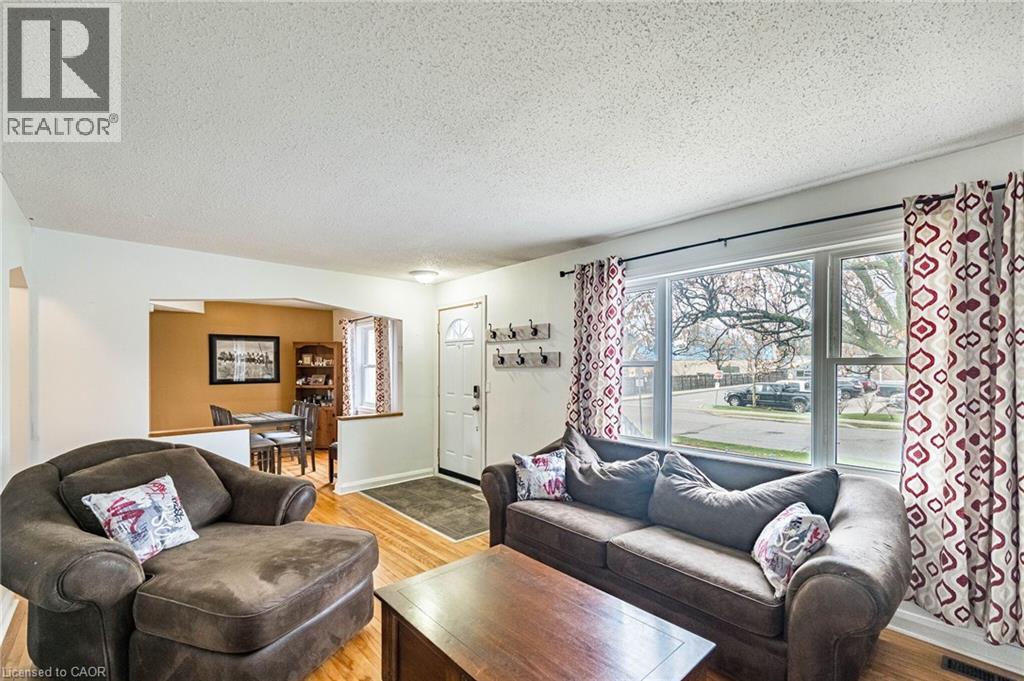 40 N ELLIS Crescent N, Waterloo, Ontario, N2J3N4 — Photo 6